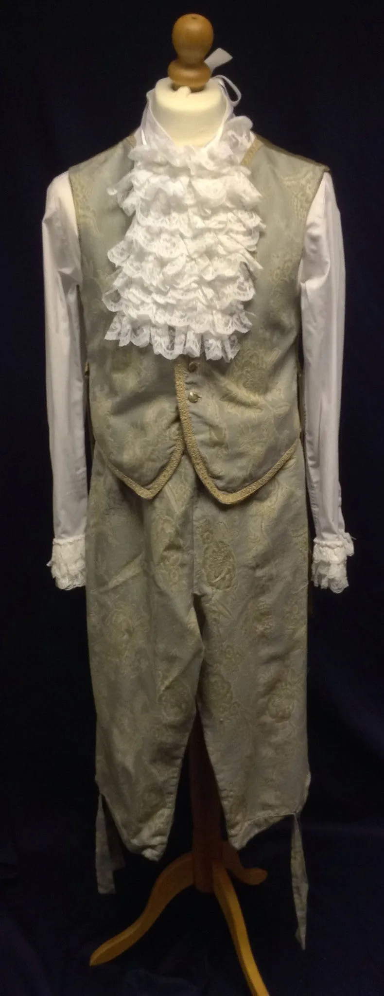 18th Century Court Gent in Grey