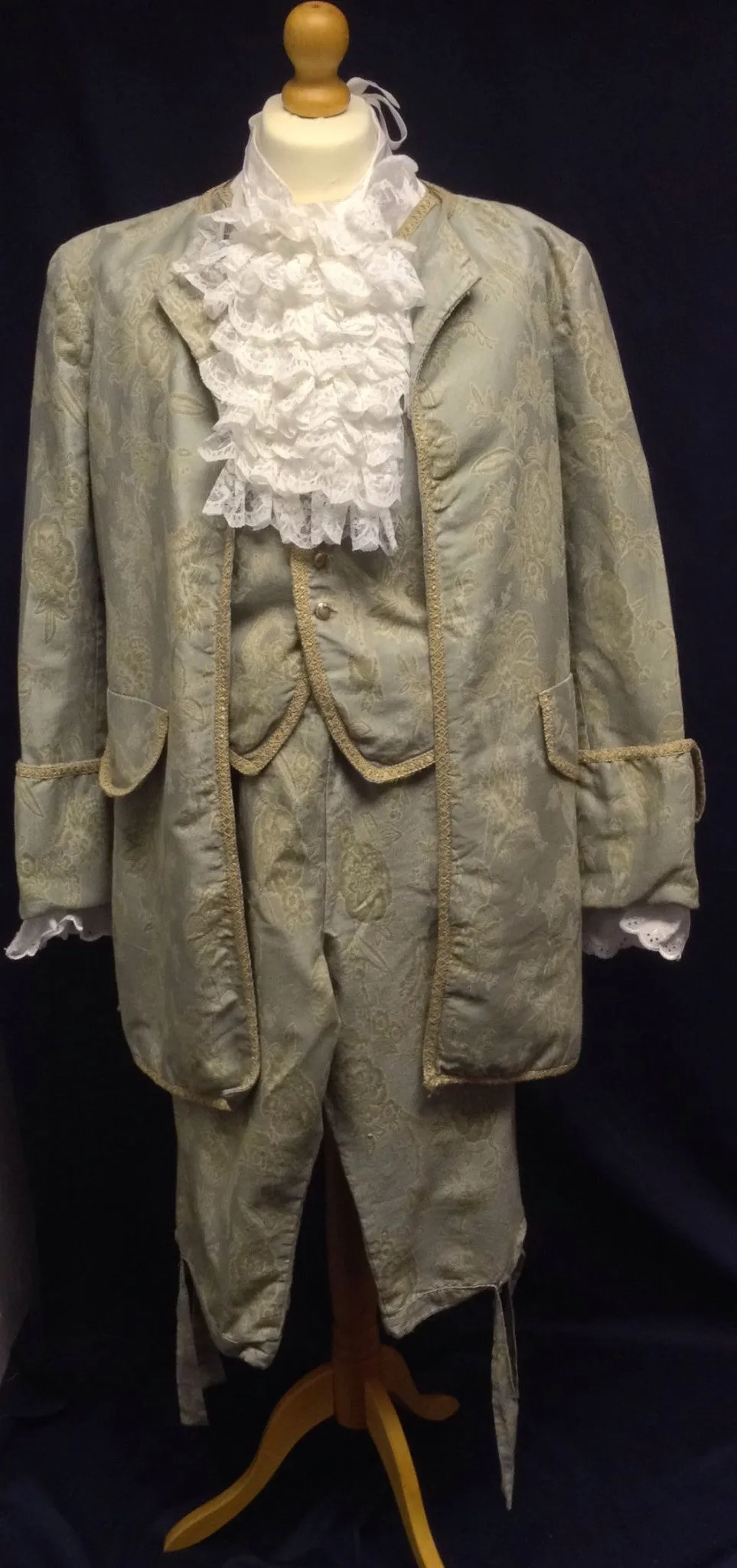 18th Century Court Gent in Grey