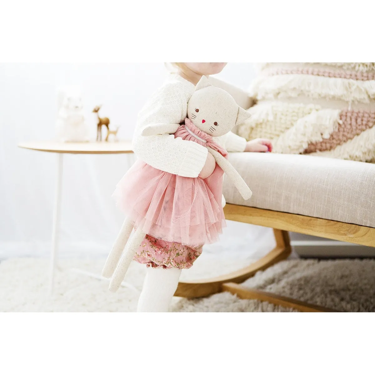 Alimrose aurelie linen cat doll