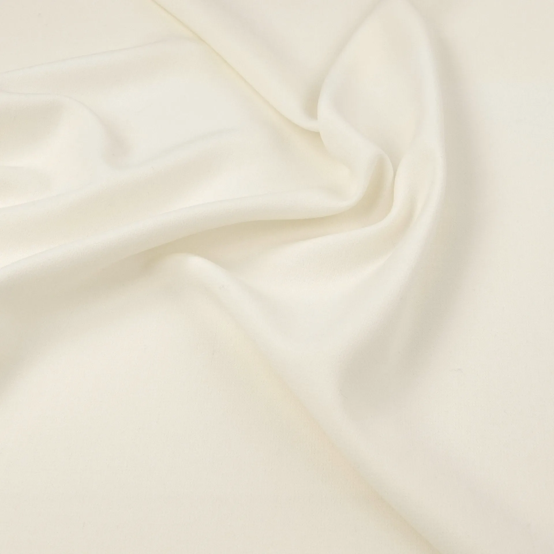 Cream Double Weave Crepe Fabric 97074