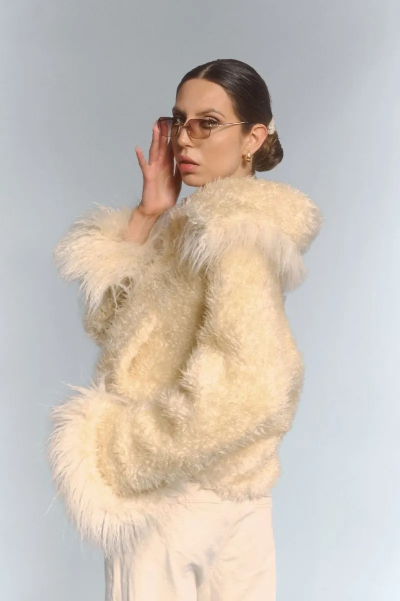 CROPPED FAUX FUR JACKET WITH TURN-UP CUFFS IN ECRU