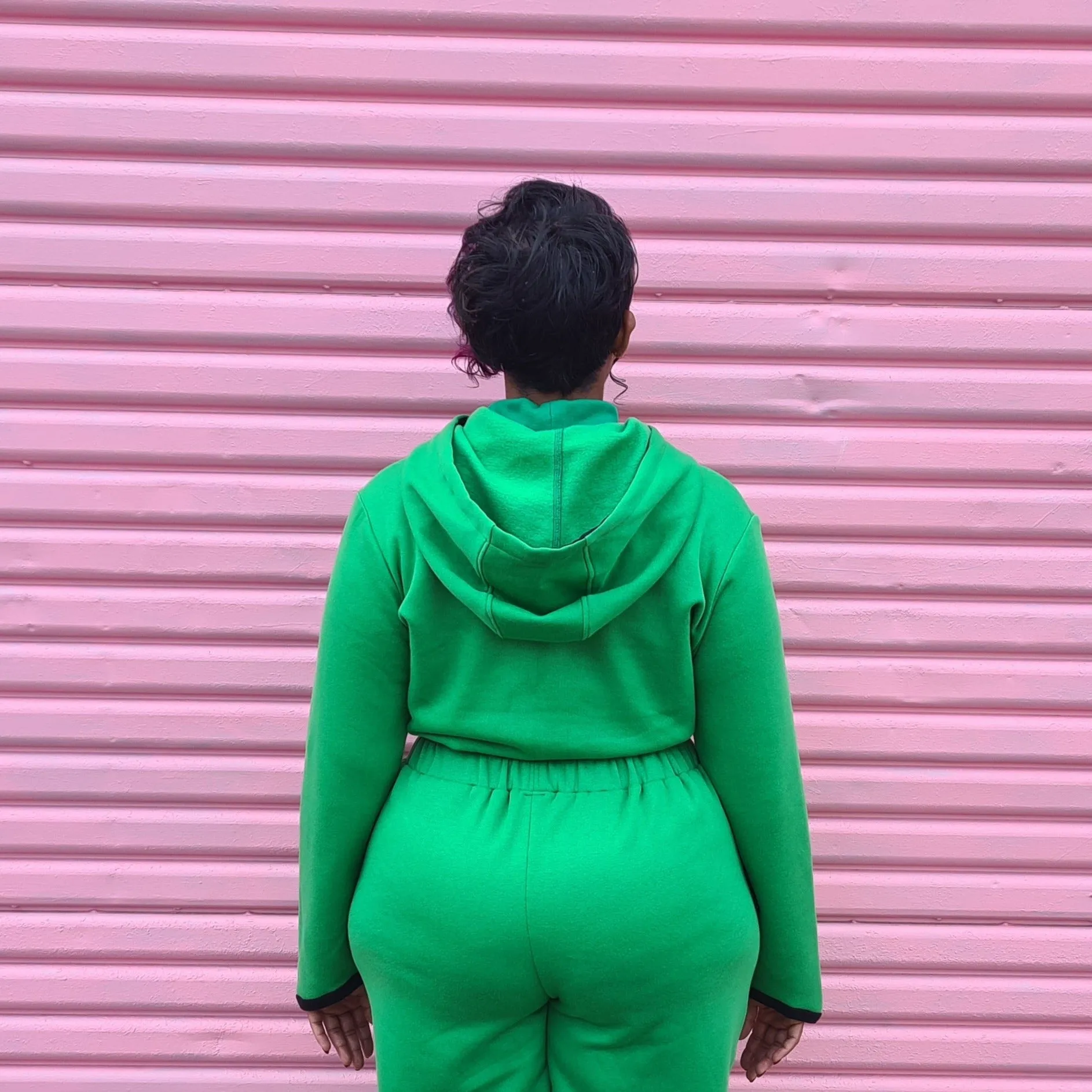 FIERCE PRIDE CROPPED HOODIE GREEN
