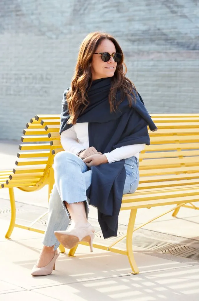 Hamptons Classic Frayed Hem Wrap/Scarf
