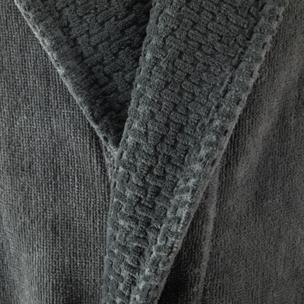 Hugo Boss Double B Charcoal Shawl Collar Bathrobe (Men's) by Yves Delorme