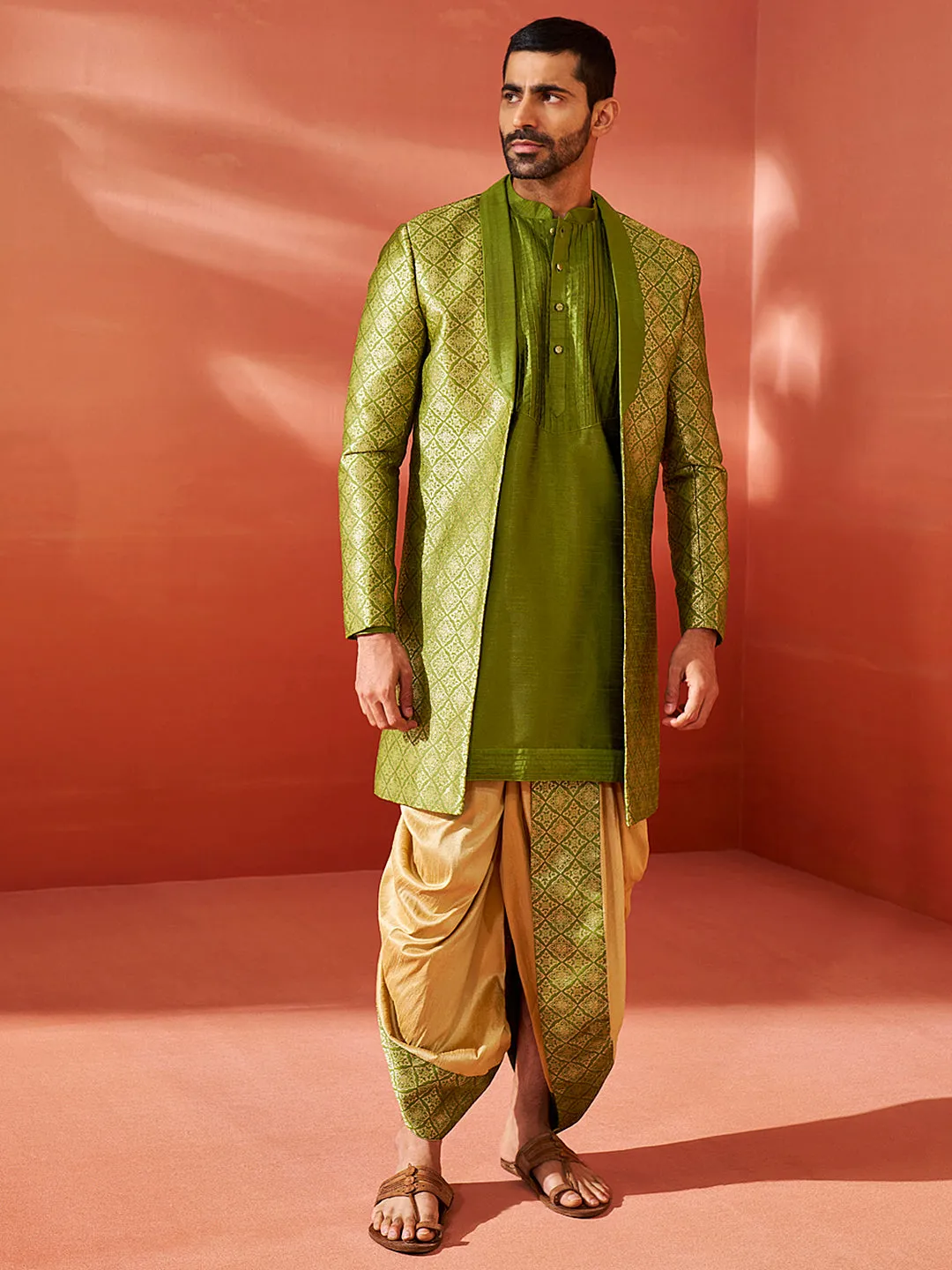 Jashvi Men's Green Silk Blend Sherwani