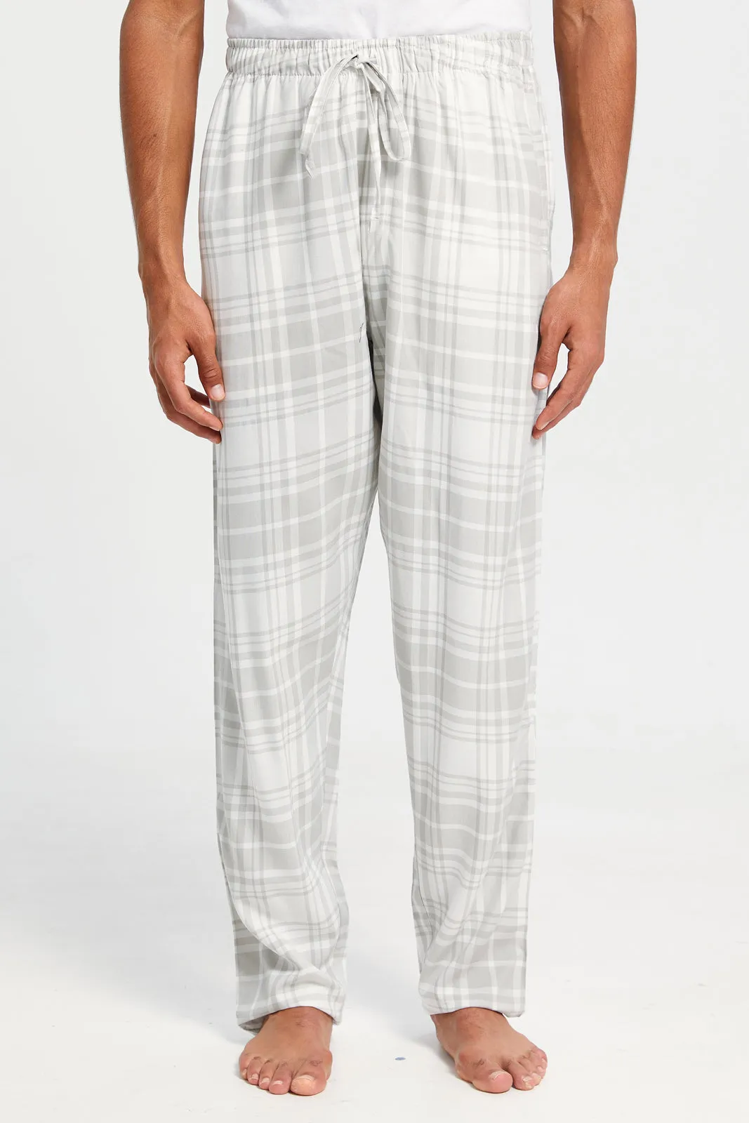 Men Black And Grey Checkered Pyjama Set (2 Piece)