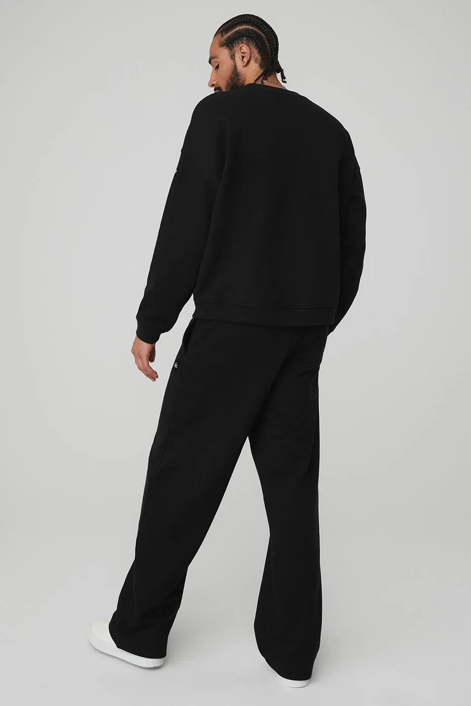 Men's Renown Crew Neck Pullover & Renown Sweatpant Set