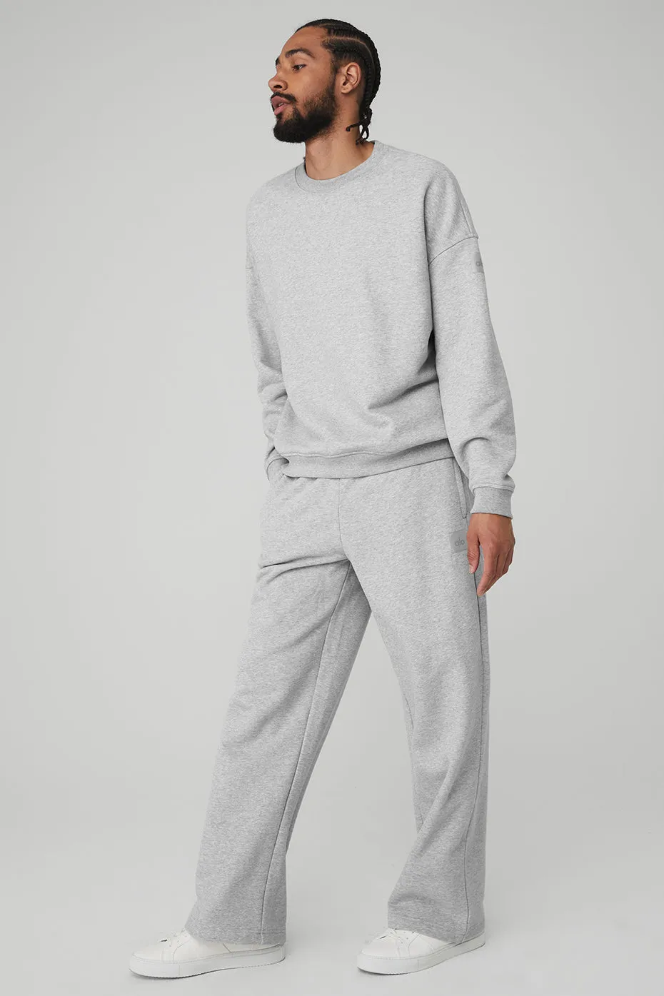 Men's Renown Crew Neck Pullover & Renown Sweatpant Set