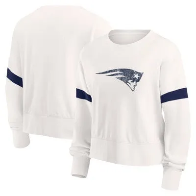 New - NFL New England Patriots Women's Primary Antique Fleece Sweartshirt, M
