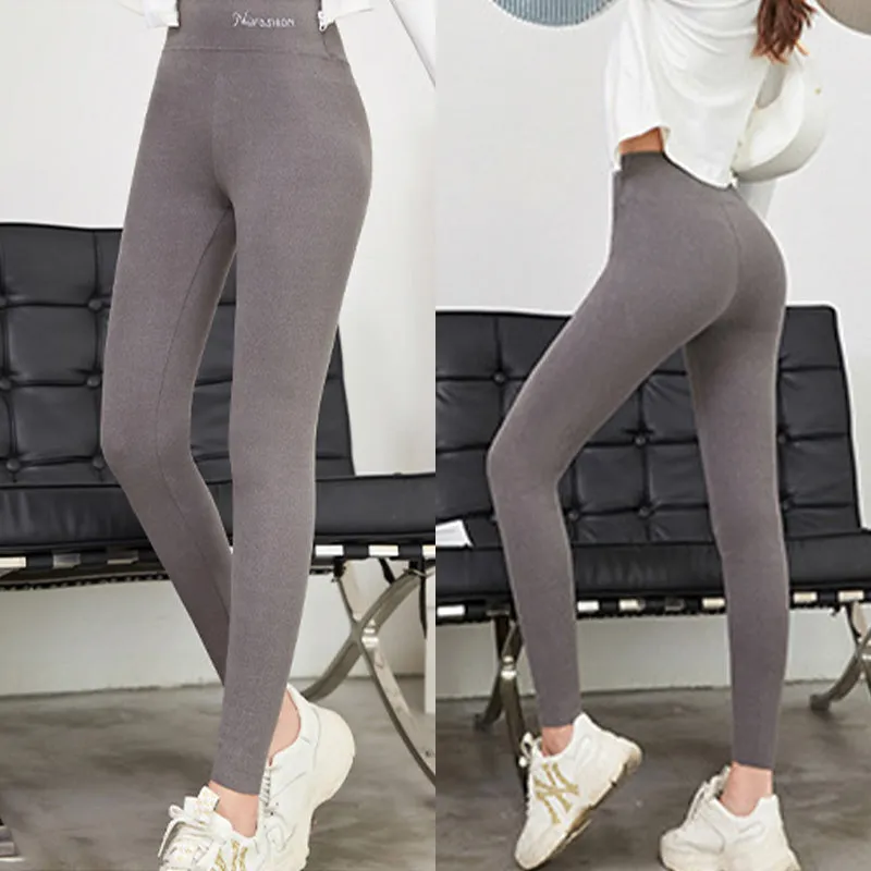 Self-heating thermal pants. perfect for the winter cold.
