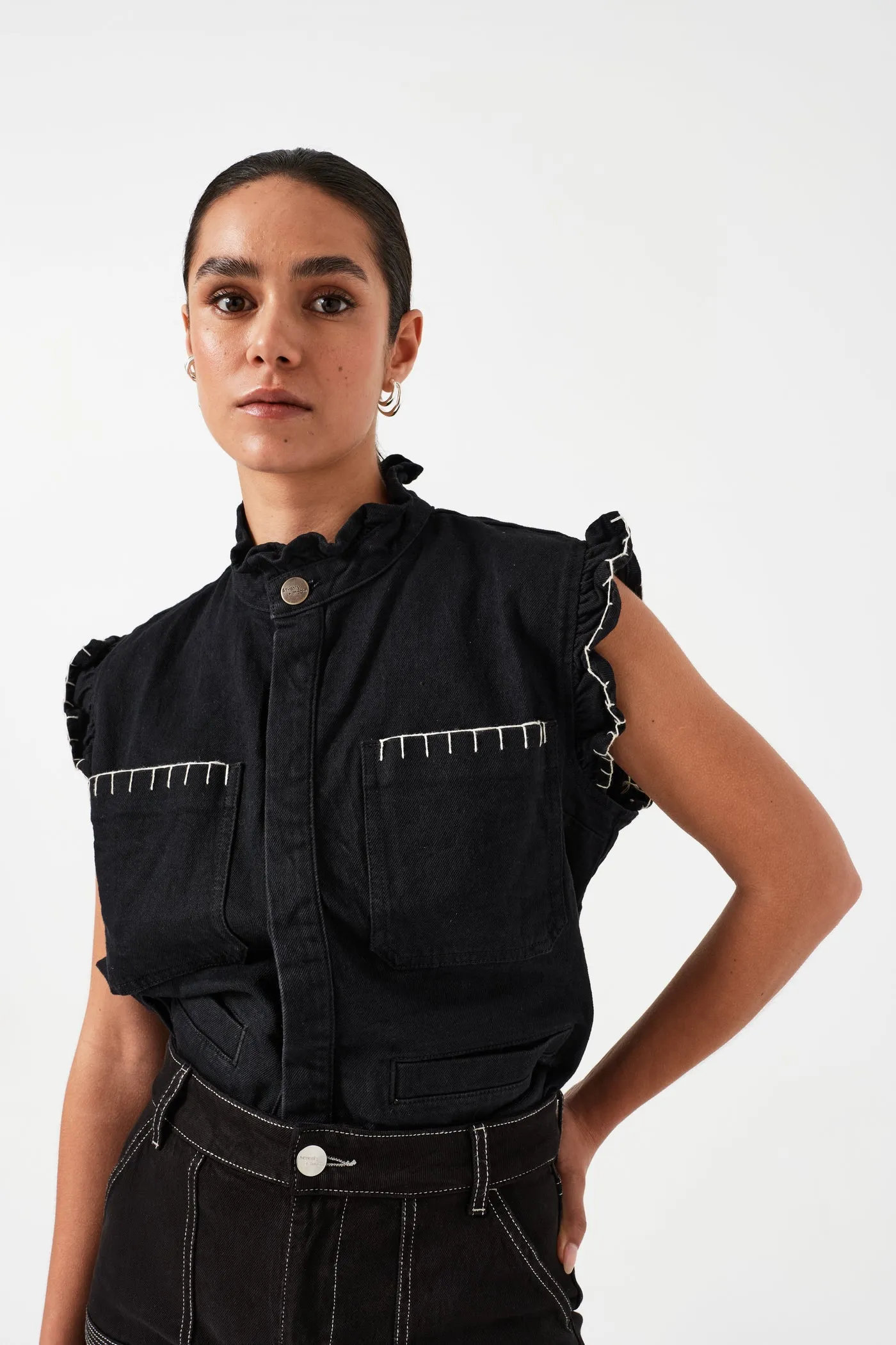 seventy   mochi Pablo Waistcoat in Vintage Black