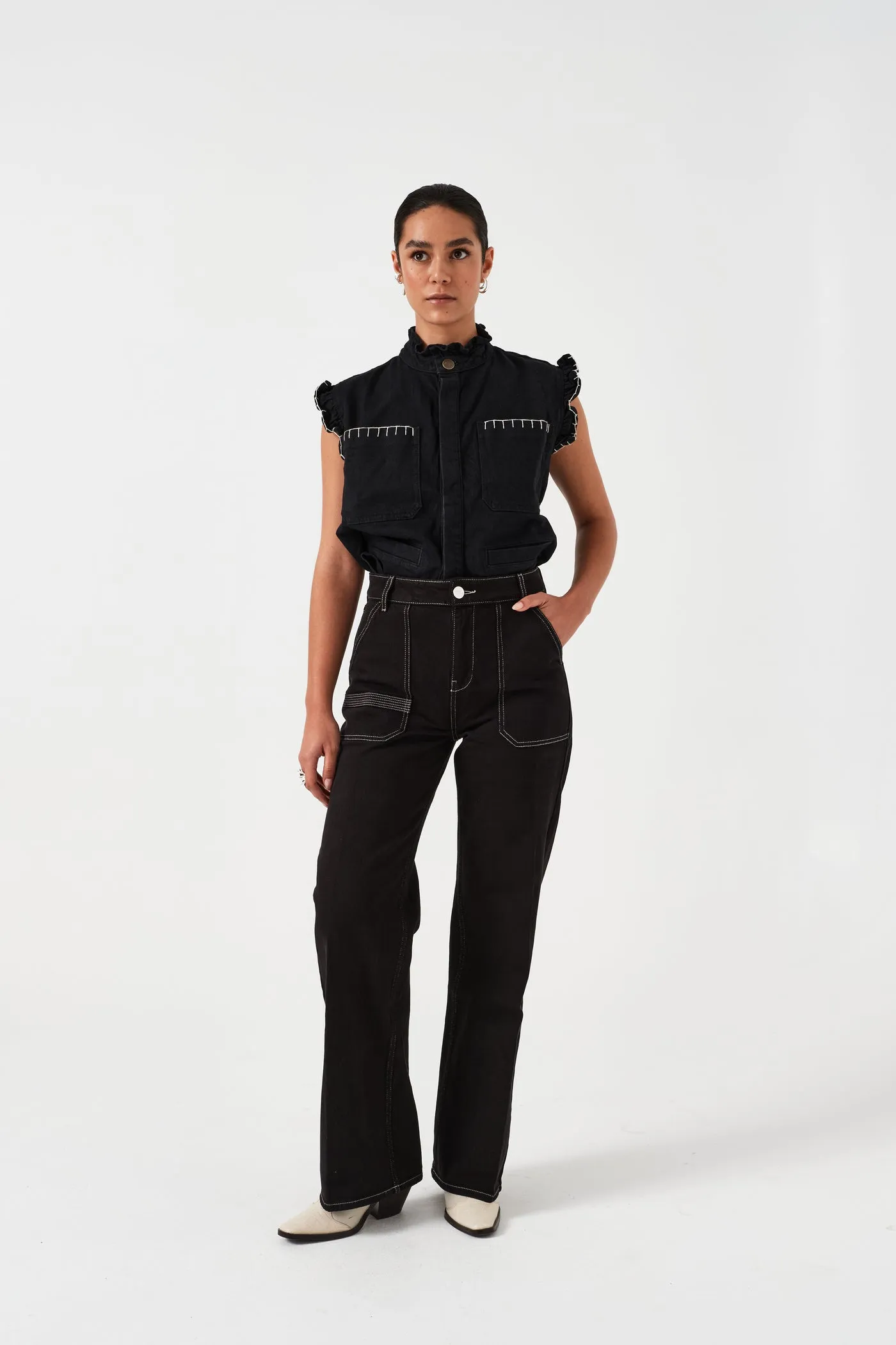 seventy   mochi Pablo Waistcoat in Vintage Black