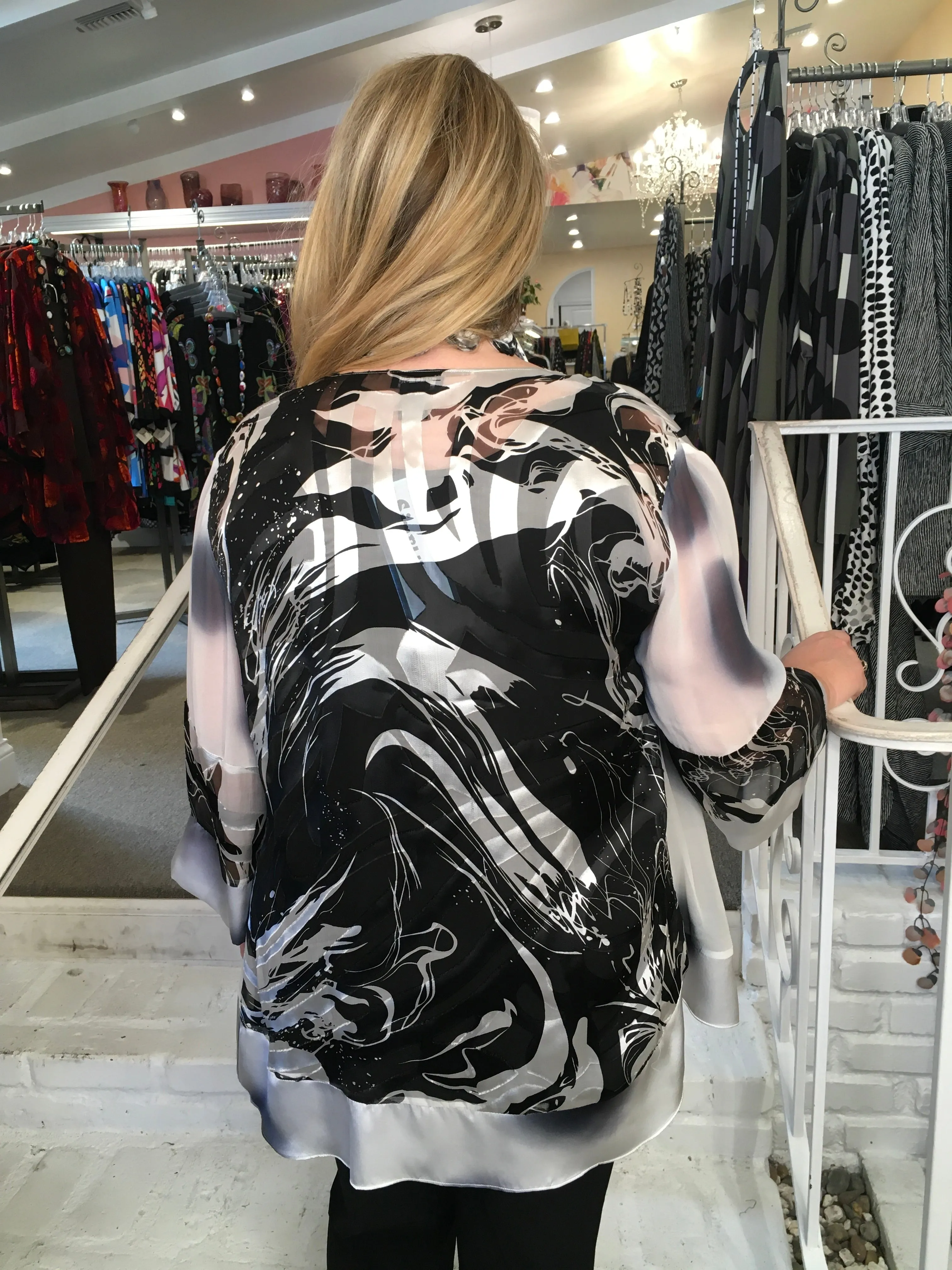 SILK PATCH JACKET -BLK & WHITE