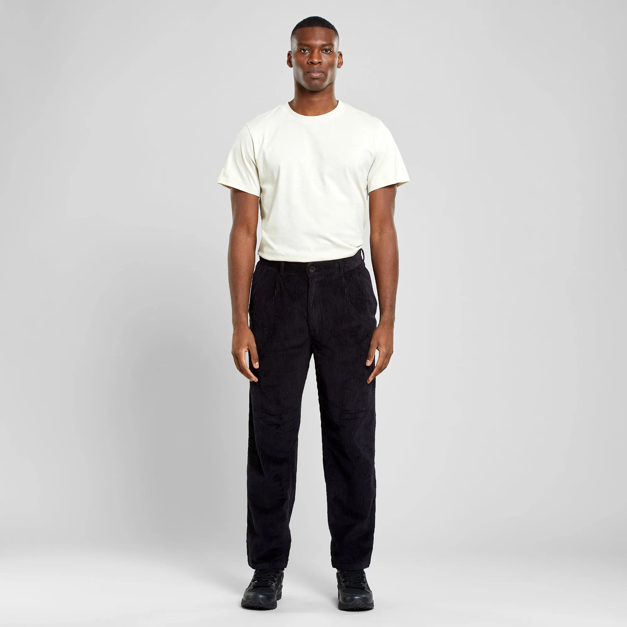 SOLLENTUNA CORDUROY - Black Pant