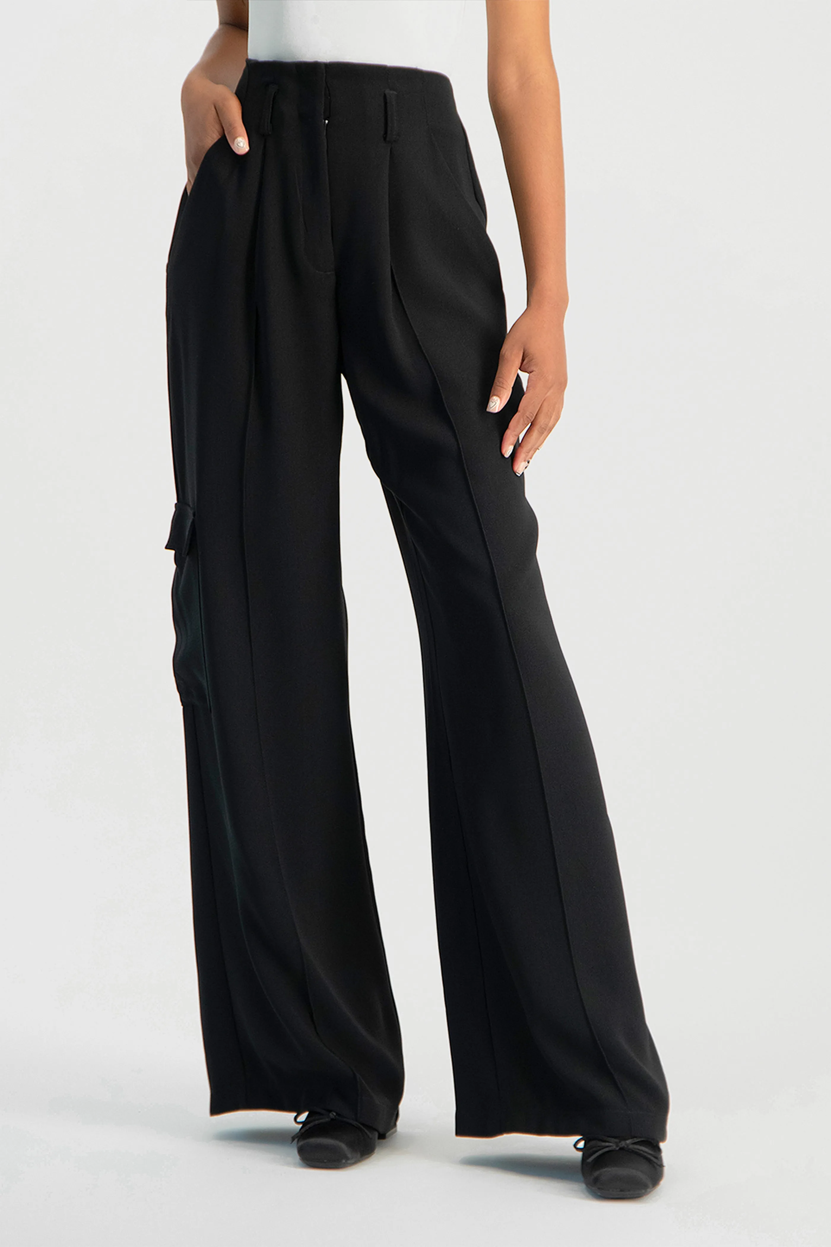 Taytum Wide Leg Cargo Suit Pant - Black