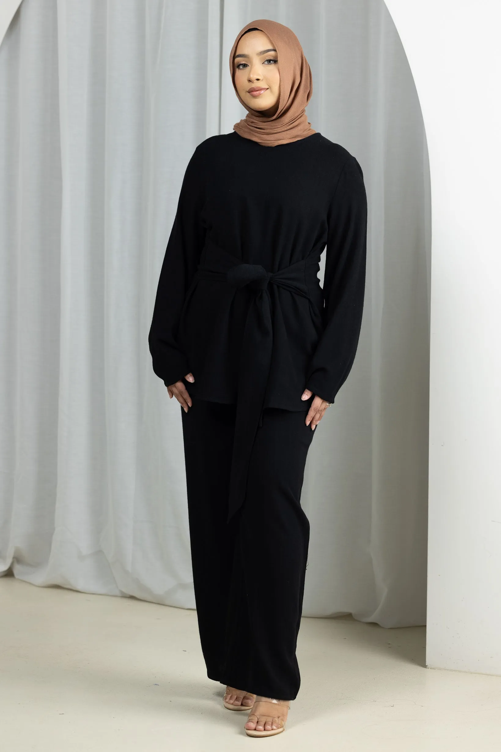 Tiya Tie Front Linen Set