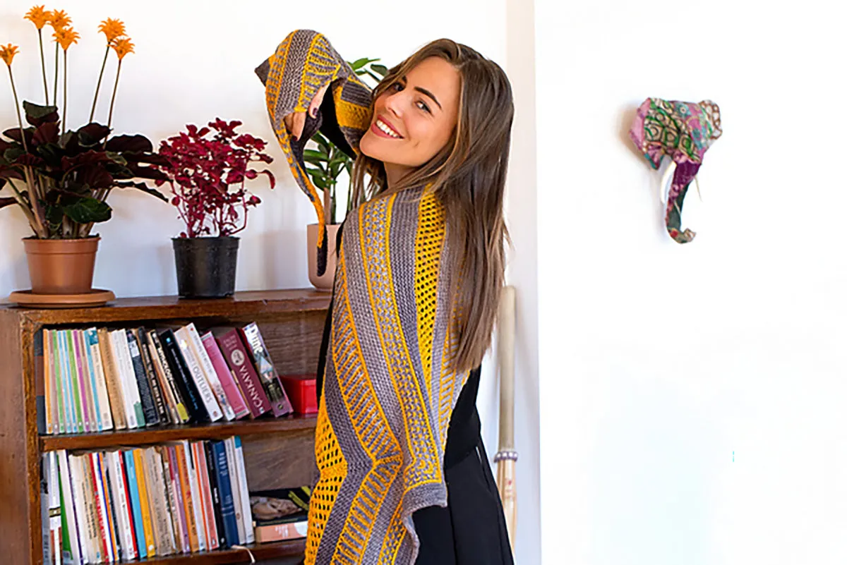 Urth Yarns Urth PDF Patterns - Maya Shawl - PDF Download