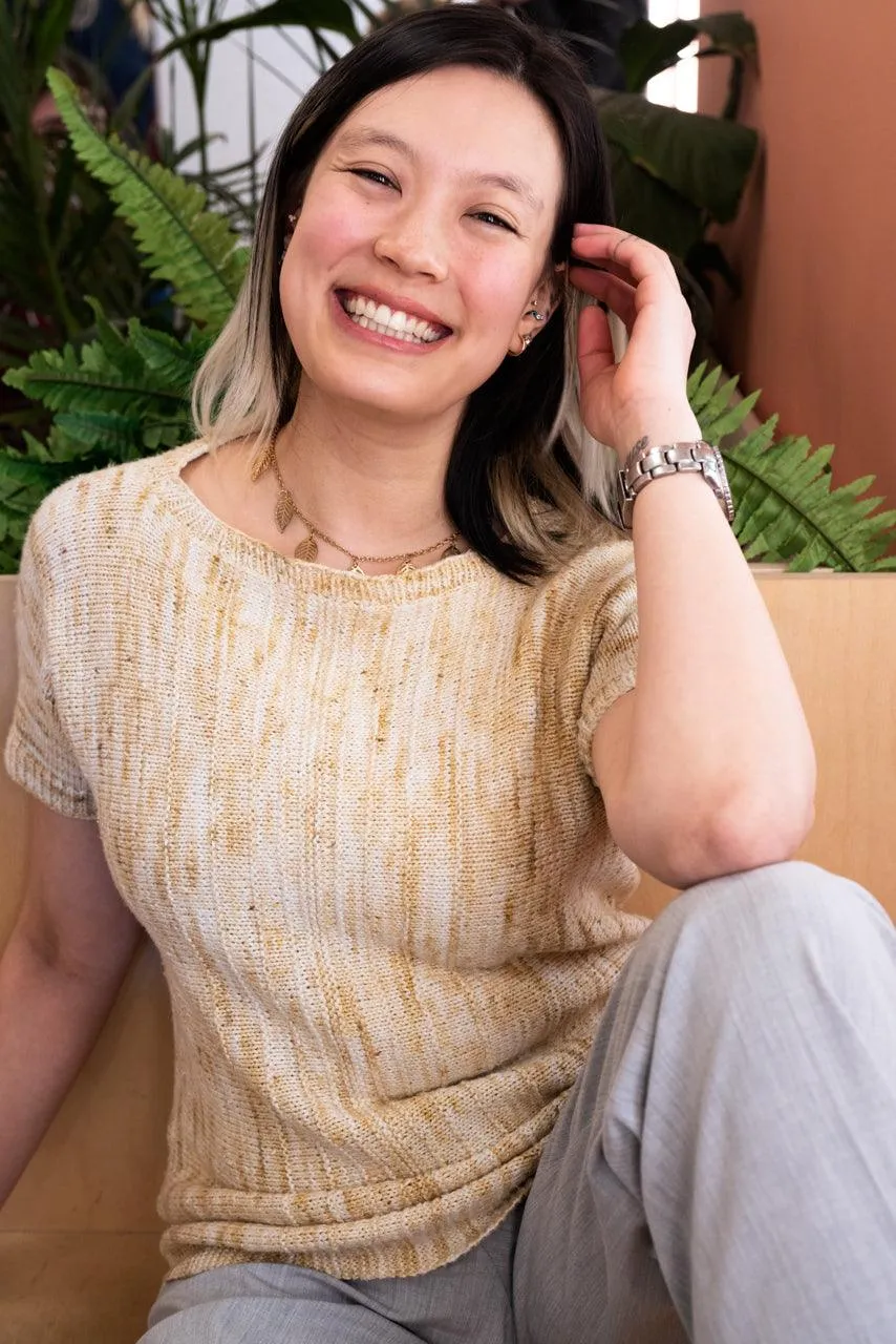 Vertiligne | Pullover short sleeves - Free knitting pattern